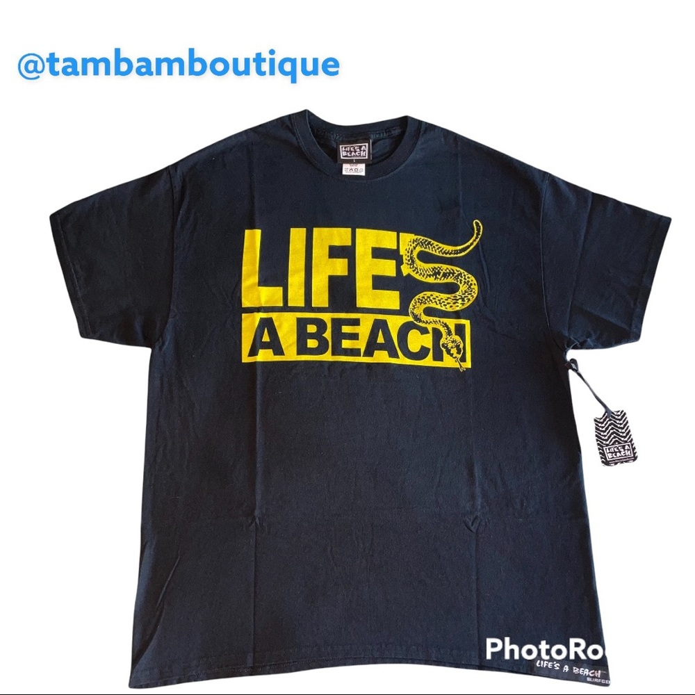 NWT Life’s A Beach Men’s Tee